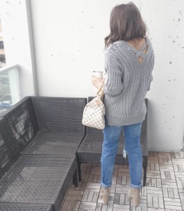 Chic wish grey sweater outfit